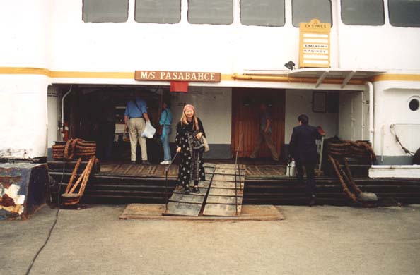 100-Boarding for a boat trip