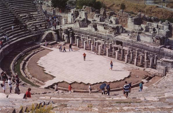 136-Amphitheater