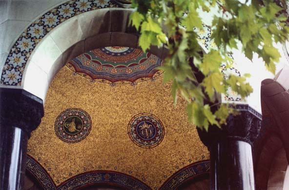 113-Ceiling of entry way