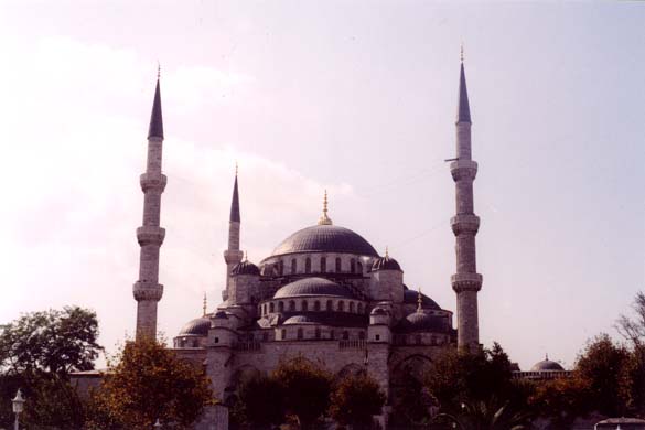 118-Blue Mosque from Aya Sophia side