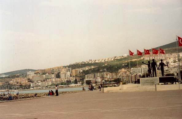 e-Statues on the beach