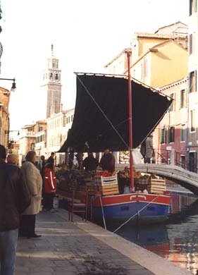 125-Produce boat