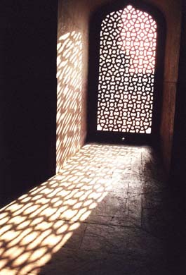 118-Barbur's tomb-1