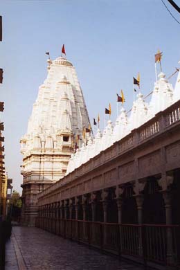 112-Ranisati-Temple-2