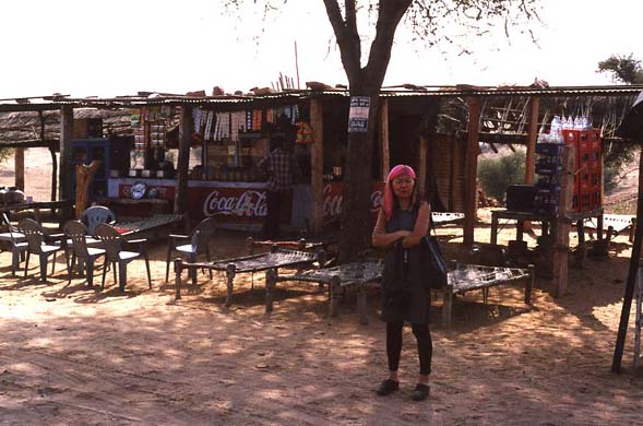 127-Rest area-b