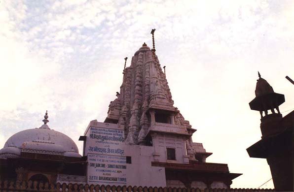 115-Bhandreshwar-temple-2