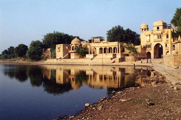 101-Gadi-Sagar-Tank-Temple-6