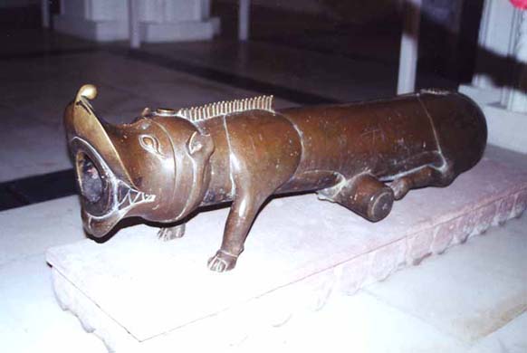 115-Cannon-at-Museum