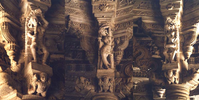106-Ranakpur-jain-temple-15