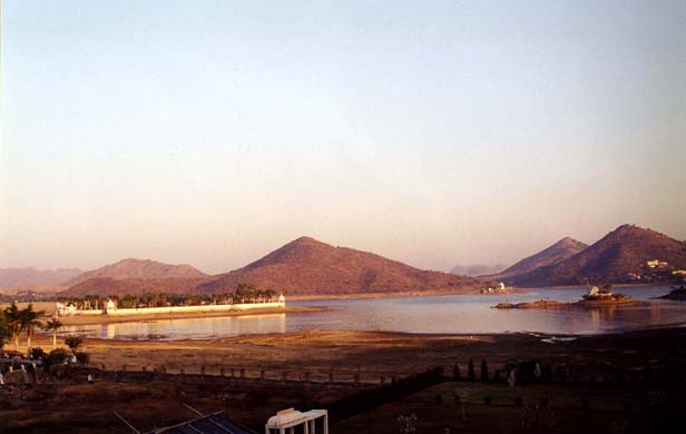 138-Nehru-Park-at-Fate-Sagar-1