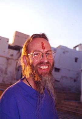 113-Bruce-at-the-ghat-1