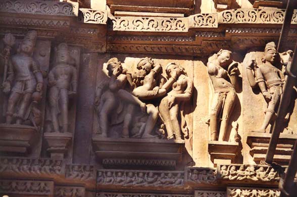 156-Frieze-35